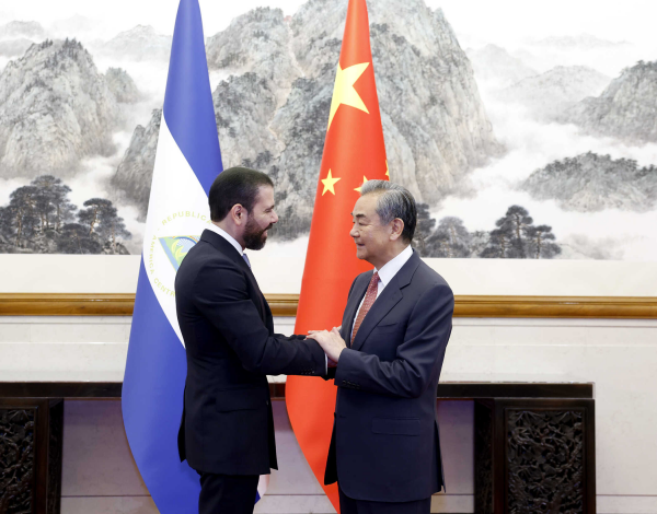 Chinese Foreign Minister Wang Yi Met with Aureliano, The International Cooperation Advisor To The President of Nicaragua